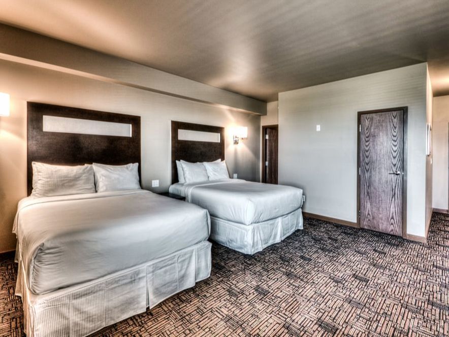 Two Double Bed Room at Podollan Inn Grande Prairie 